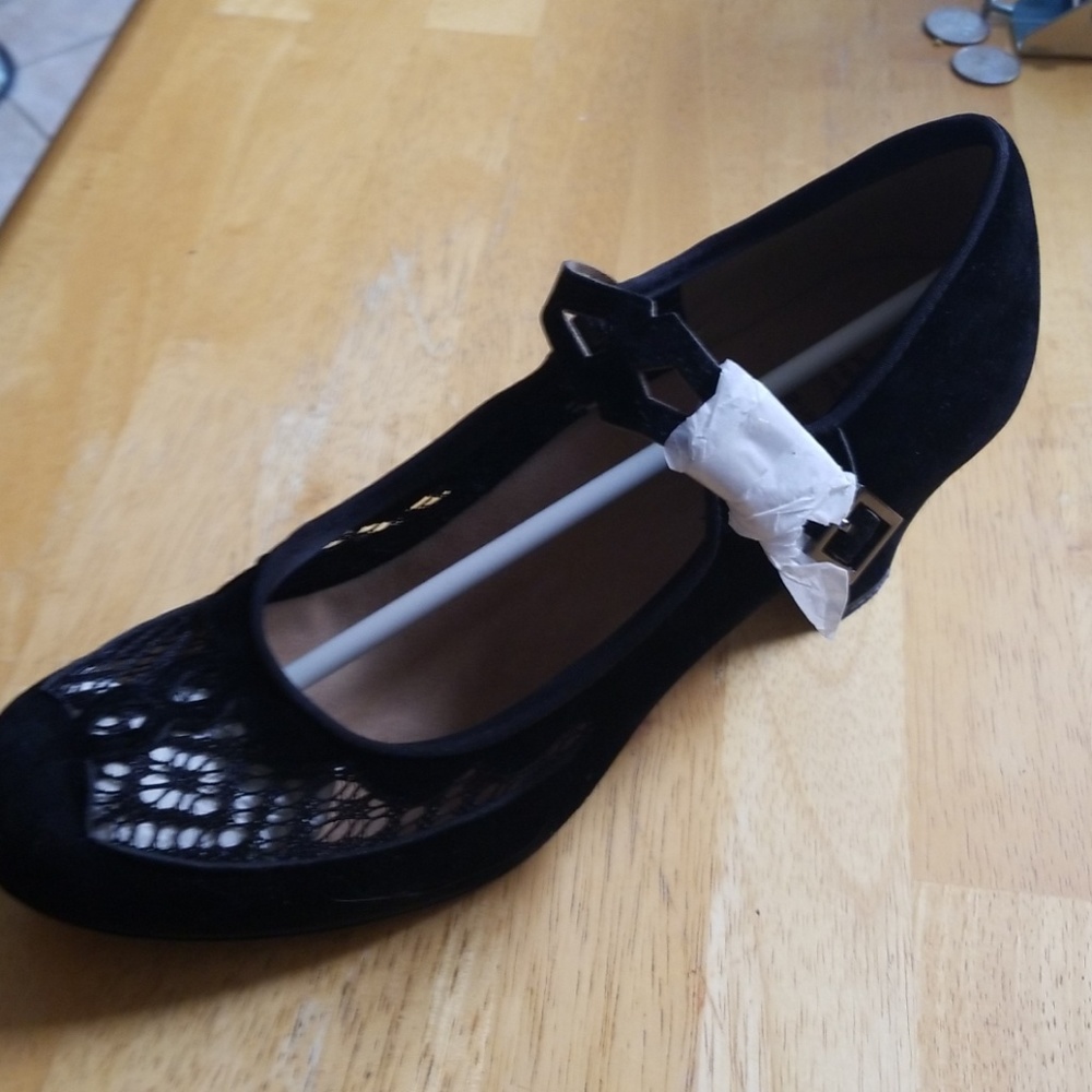 Dance shoes